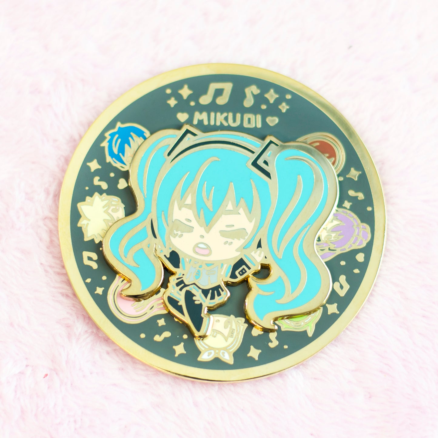 Miku Spinning Pin